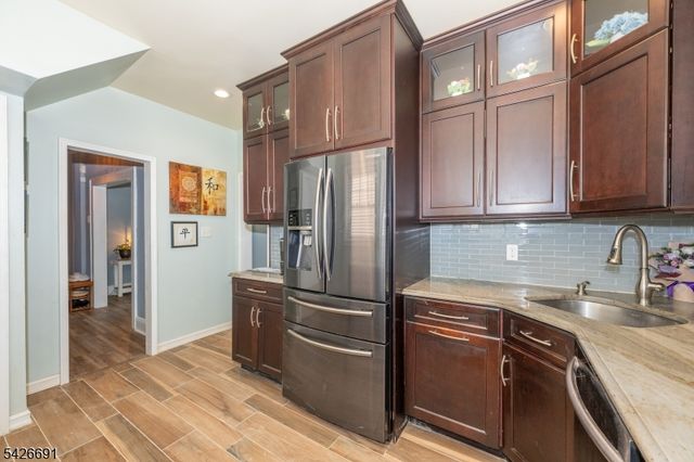 2160 Allen St, Rahway City, NJ 07065