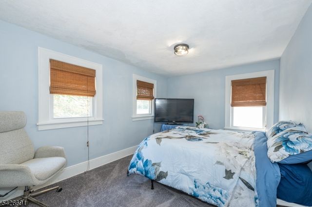 2160 Allen St, Rahway City, NJ 07065