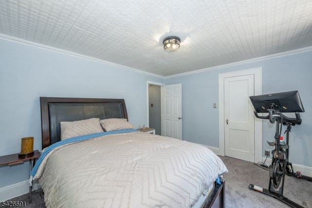 2160 Allen St, Rahway City, NJ 07065