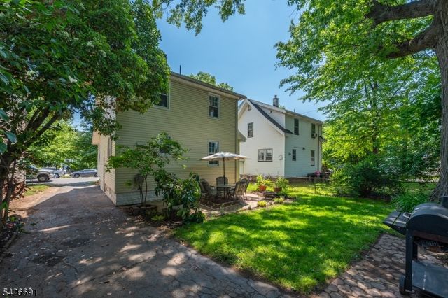 2160 Allen St, Rahway City, NJ 07065