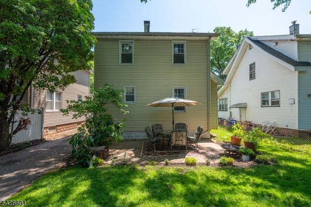 2160 Allen St, Rahway City, NJ 07065