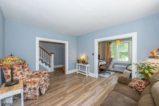 2160 Allen St, Rahway City, NJ 07065