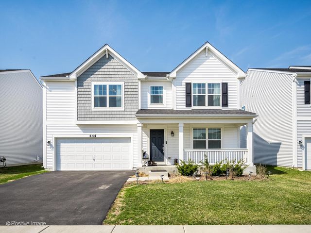 444 Radcliff Lane, South Elgin, IL 60177