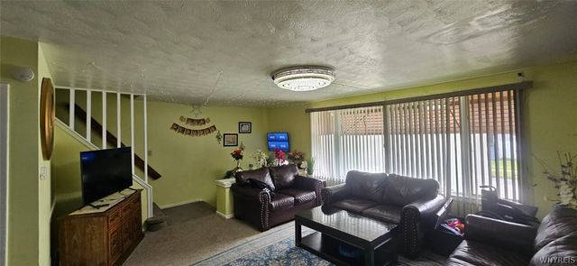 255 Hazelwood Avenue, Buffalo, NY 14215