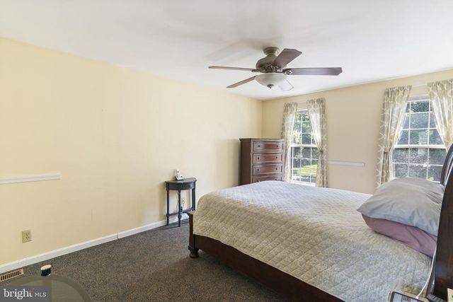2929 MARSH HAWK DR, Waldorf, MD 20603