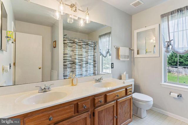 2929 MARSH HAWK DR, Waldorf, MD 20603