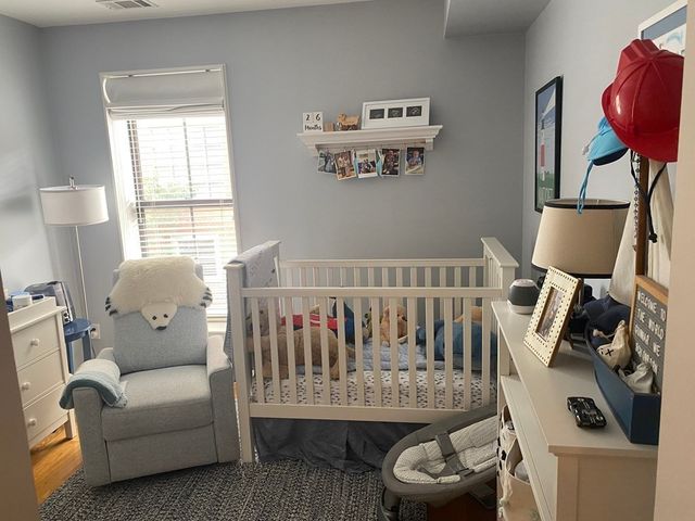 6 Clarendon St 302, Boston, MA 02116
