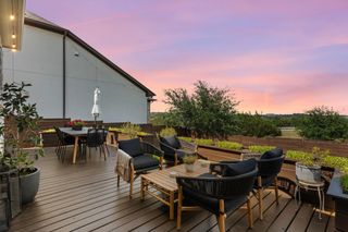 7105 Jument DR, Austin, TX 78738