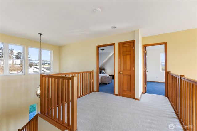 1013 Mallard Lane, Camano Island, WA 98282