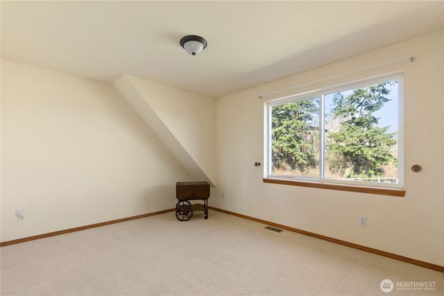 1013 Mallard Lane, Camano Island, WA 98282