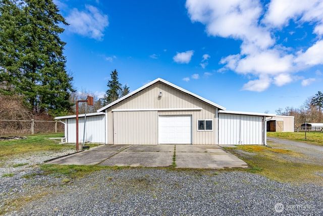 1013 Mallard Lane, Camano Island, WA 98282