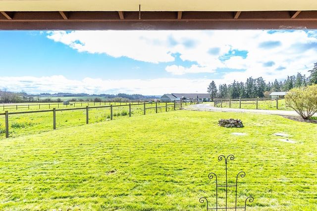 1013 Mallard Lane, Camano Island, WA 98282