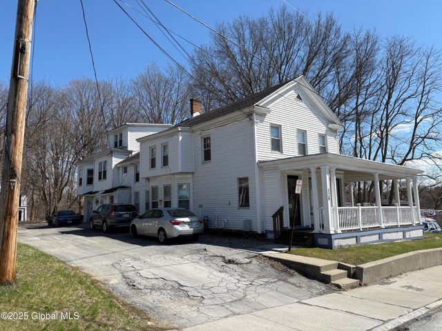 328 Milton Avenue, Ballston Spa, NY 12020