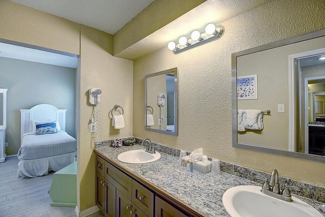 6317 State HWY 361 5204, Port Aransas, TX 78373