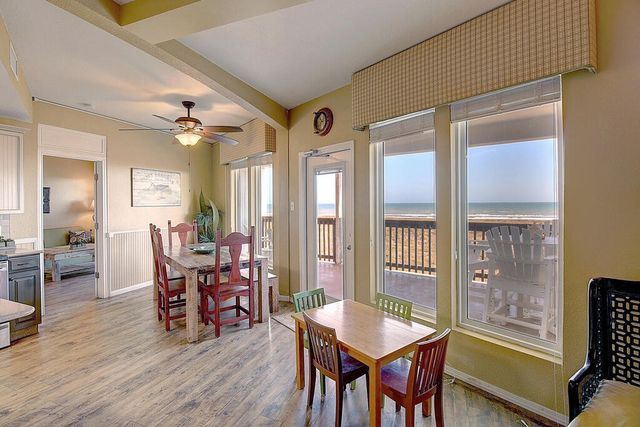 6317 State HWY 361 5204, Port Aransas, TX 78373