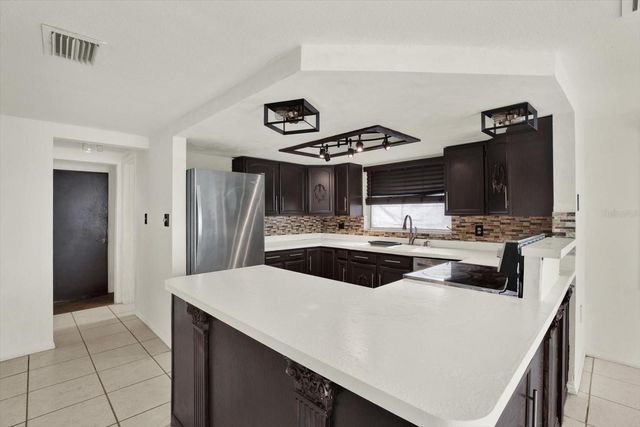 3931 HOLIDAY LAKE DRIVE, Holiday, FL 34691