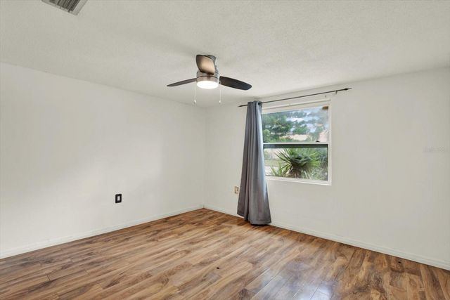 3931 HOLIDAY LAKE DRIVE, Holiday, FL 34691