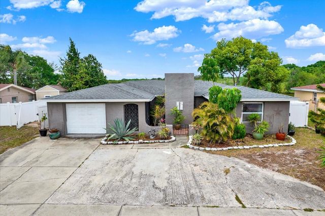 3931 HOLIDAY LAKE DRIVE, Holiday, FL 34691
