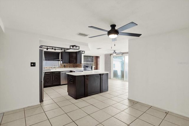 3931 HOLIDAY LAKE DRIVE, Holiday, FL 34691