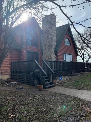 1767 Road 190, Emporia, KS 66801