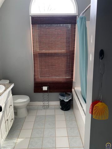 1767 Road 190, Emporia, KS 66801