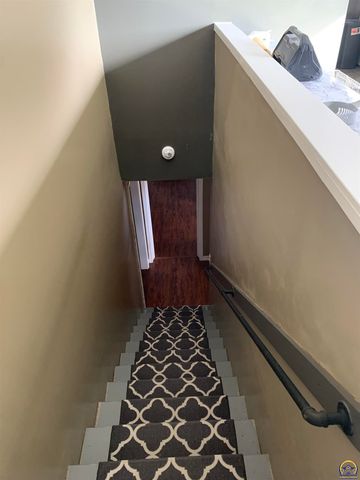 1767 Road 190, Emporia, KS 66801