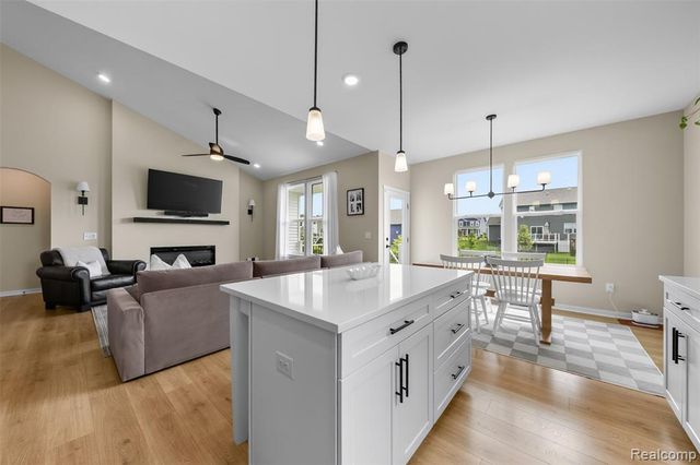 2169 Dabate Drive, Howell, MI 48843