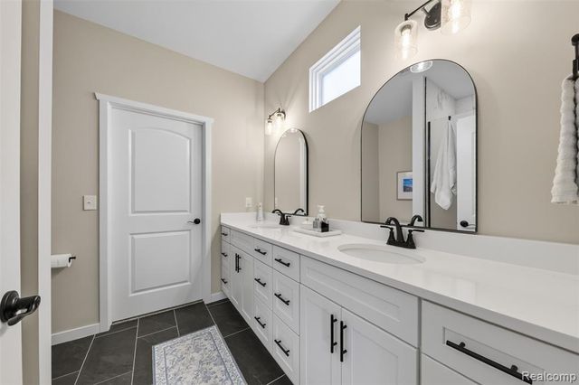 2169 Dabate Drive, Howell, MI 48843