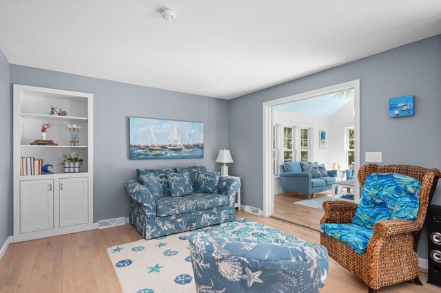 37 Glenwood Drive, Harwich, MA 02645