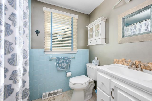 37 Glenwood Drive, Harwich, MA 02645