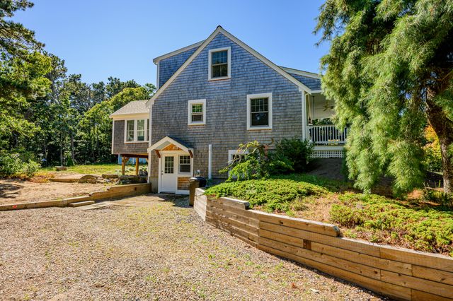 37 Glenwood Drive, Harwich, MA 02645