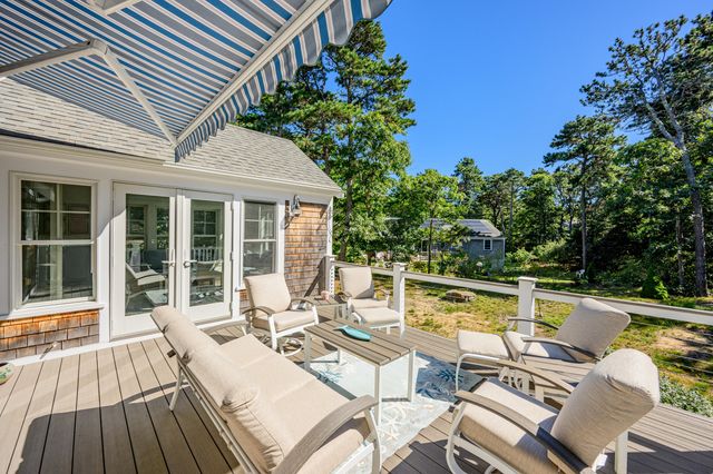 37 Glenwood Drive, Harwich, MA 02645
