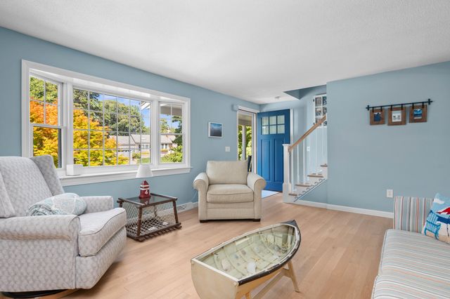 37 Glenwood Drive, Harwich, MA 02645