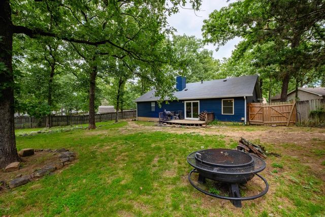 4 Oak Forest Cove, Maumelle, AR 72113