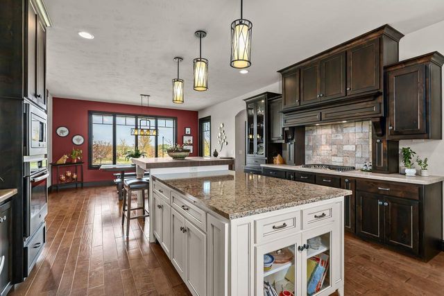 W3642 EQUESTRIAN TRAIL, Freedom, WI 54913