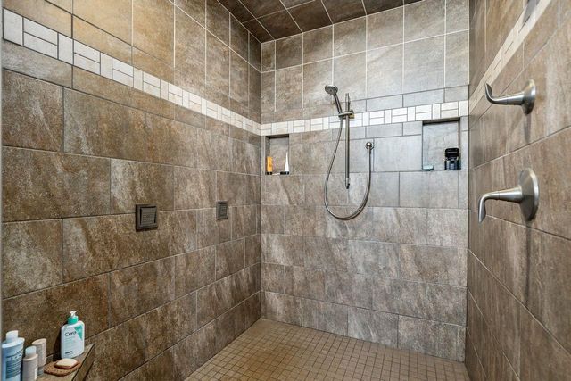 W3642 EQUESTRIAN TRAIL, Freedom, WI 54913