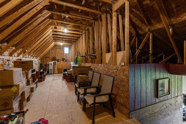 W3642 EQUESTRIAN TRAIL, Freedom, WI 54913