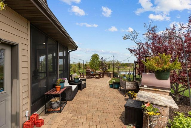 W3642 EQUESTRIAN TRAIL, Freedom, WI 54913
