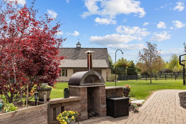 W3642 EQUESTRIAN TRAIL, Freedom, WI 54913