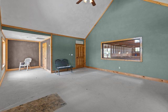 W3642 EQUESTRIAN TRAIL, Freedom, WI 54913
