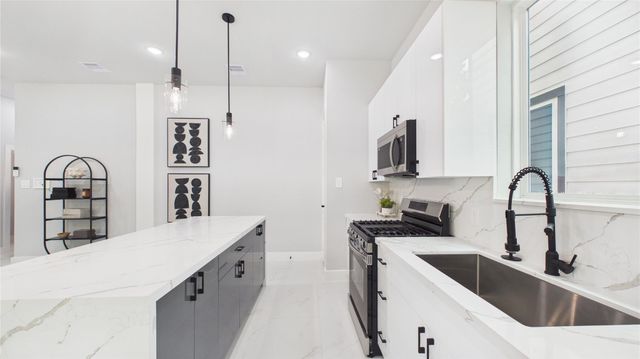 3746 Corder Street, Houston, TX 77021