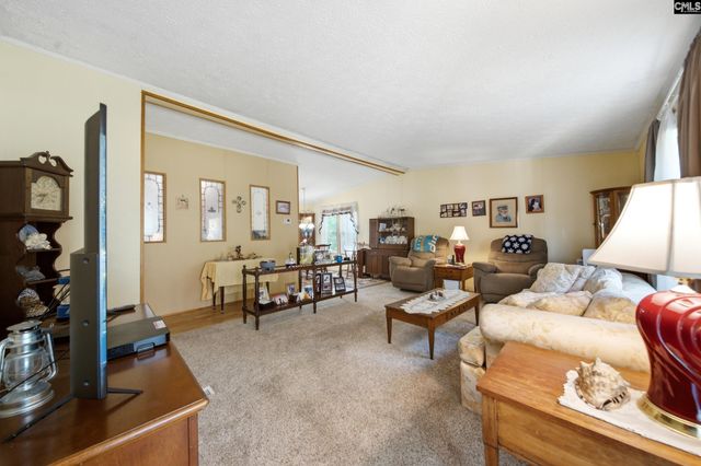 107 Sunset Circle, Prosperity, SC 29127