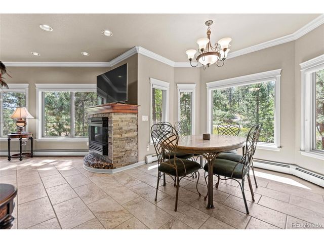 7524 Engineers Ct, Larkspur, CO 80118