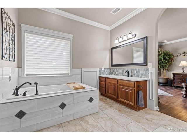 7524 Engineers Ct, Larkspur, CO 80118