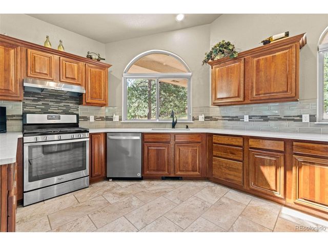 7524 Engineers Ct, Larkspur, CO 80118