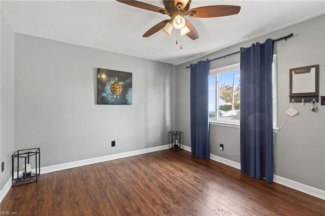 517 King George RD, Virginia Beach, VA 23462