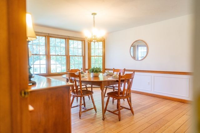 58 Scarsdale Rd, Dennis, MA 02638