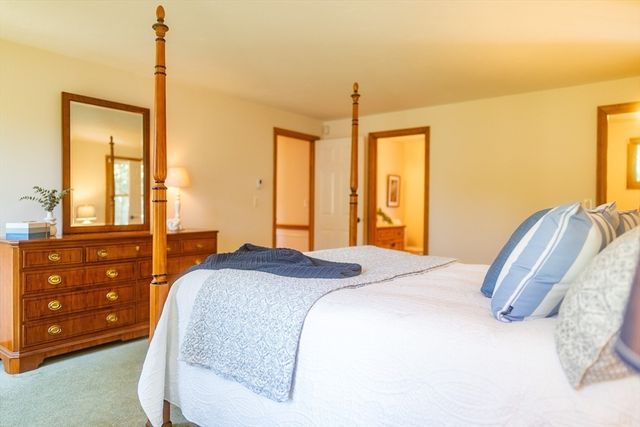 58 Scarsdale Rd, Dennis, MA 02638