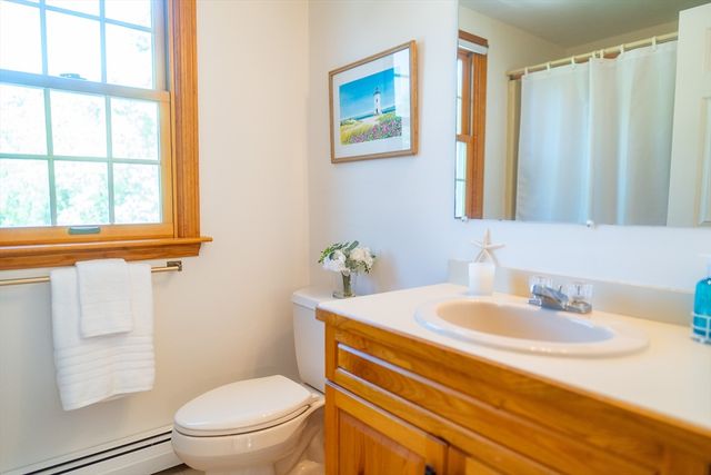 58 Scarsdale Rd, Dennis, MA 02638