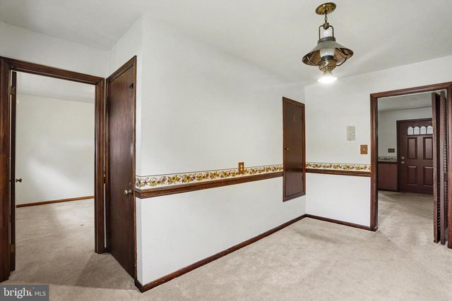 113 GRANT DR, Hanover, PA 17331